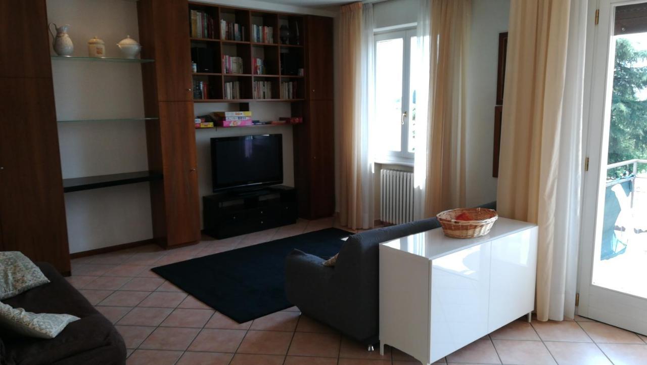 Suite Francy Panorama Bardolino Bagian luar foto