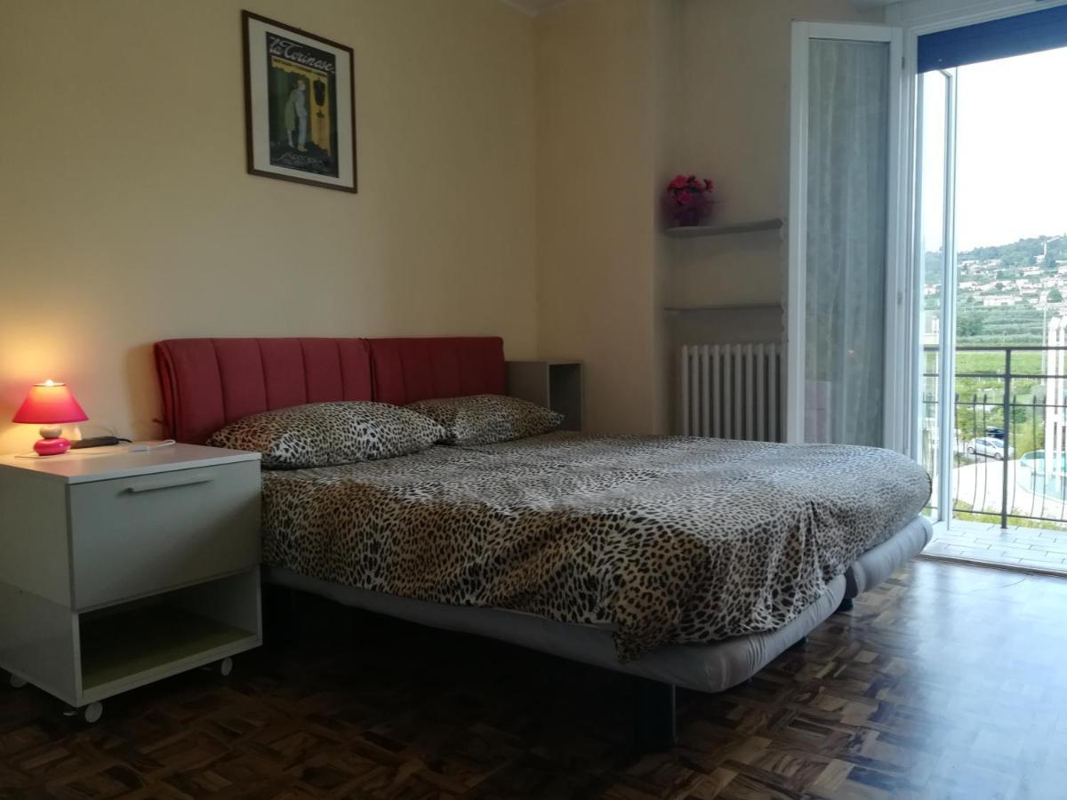 Suite Francy Panorama Bardolino Bagian luar foto