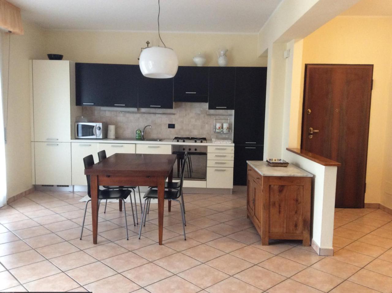 Suite Francy Panorama Bardolino Bagian luar foto