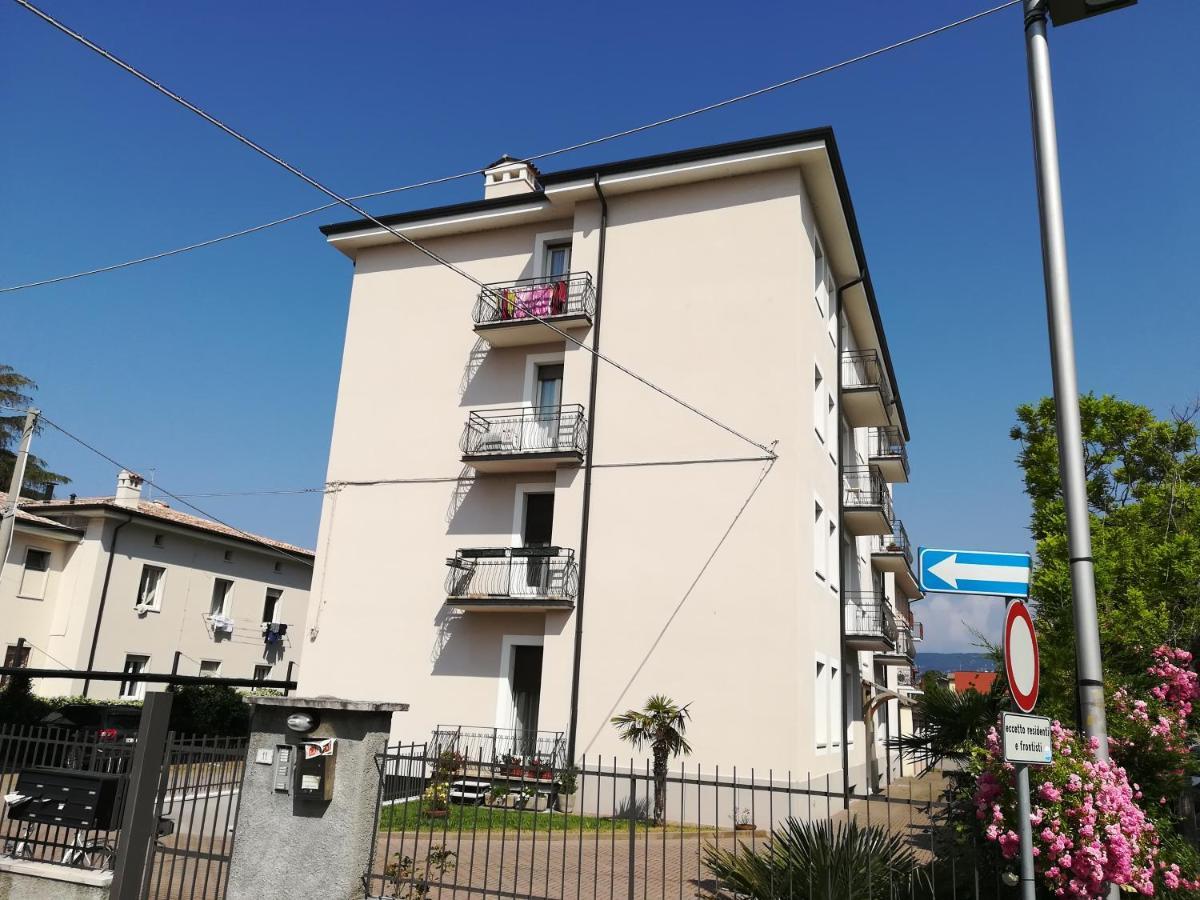 Suite Francy Panorama Bardolino Bagian luar foto
